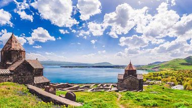 Armenia Tour Offers32-sm.jpg